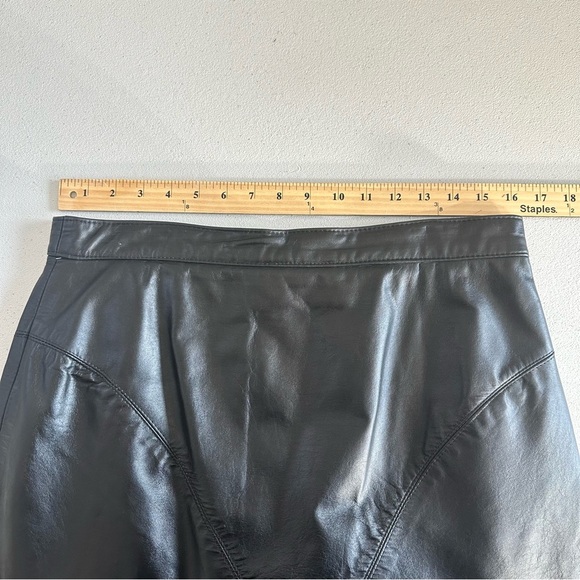 Vintage Lela leather long black midi skirt - Picture 10 of 11